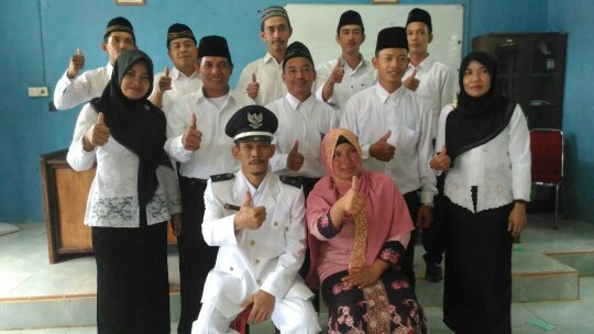 Album : Photo bersama Aparatur Desa